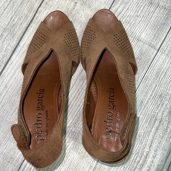 Pedro Garcia Brown Open Toe Low Heel shoes - Picture 1 of 7